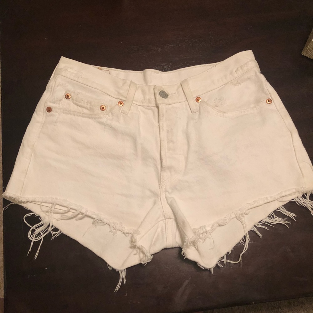 Levi’s White Cut-Off Shorts - REPOSH